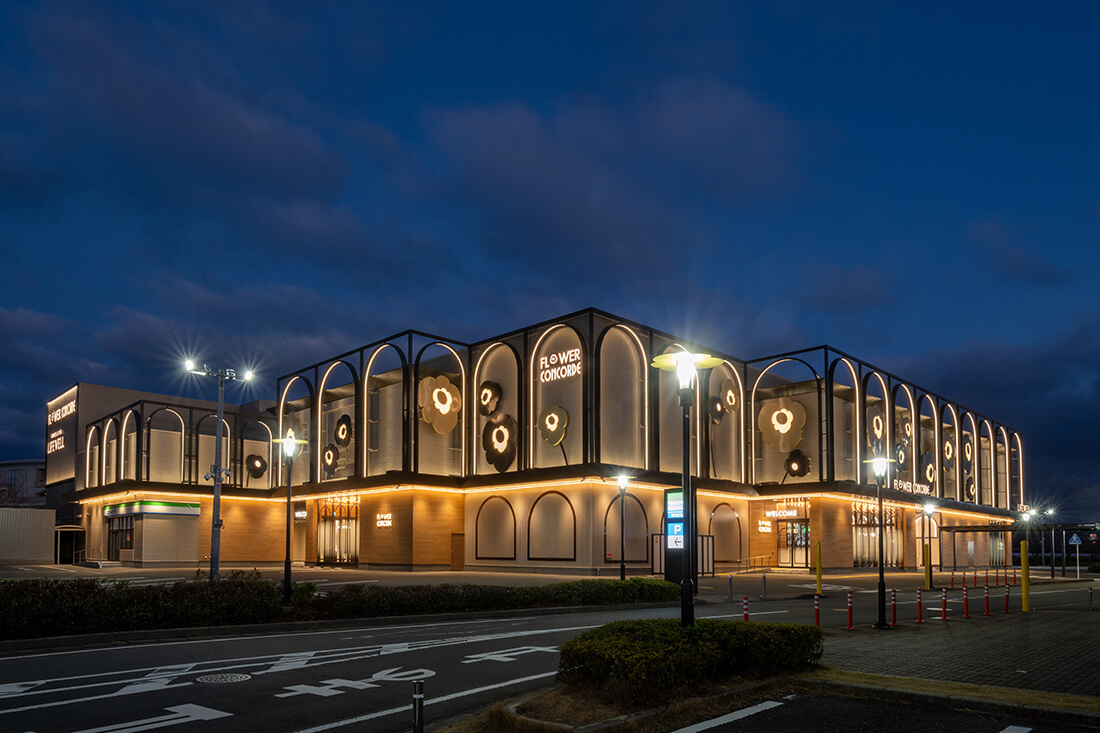 FLOWER CONCORDE木戸